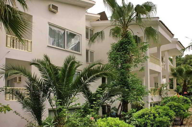 Oylum Garden Hotel Icmeler Exterior foto